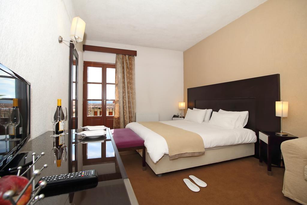 Boutique Hotel Parnassia アラコバ エクステリア 写真